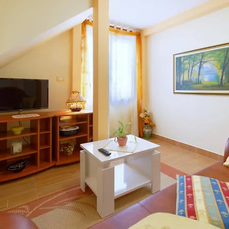 Nevena By Rent Istria * Буйе