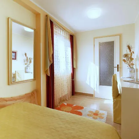 Дом отдыха Nevena By Rent Istria *