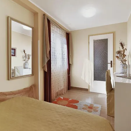 Nevena By Rent Istria *