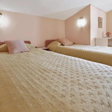 Nevena By Rent Istria *